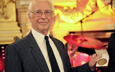 Hommage au Professeur Paul Mitrofanoff